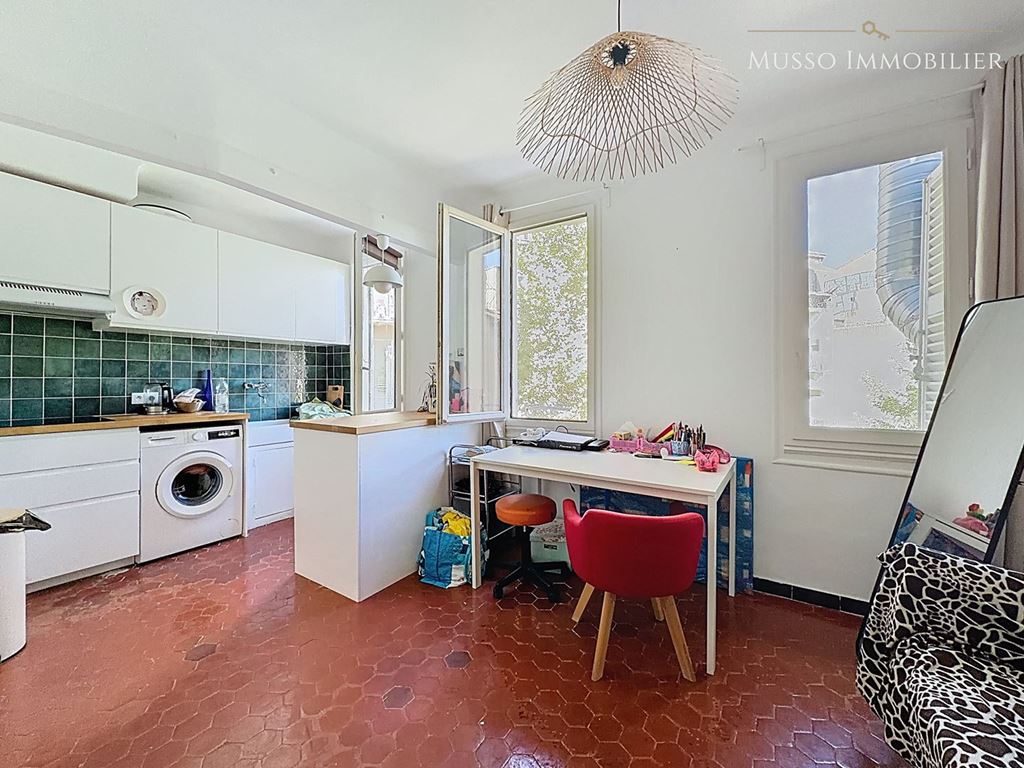 Immeuble MARSEILLE 06 (13006) MUSSO IMMOBILIER