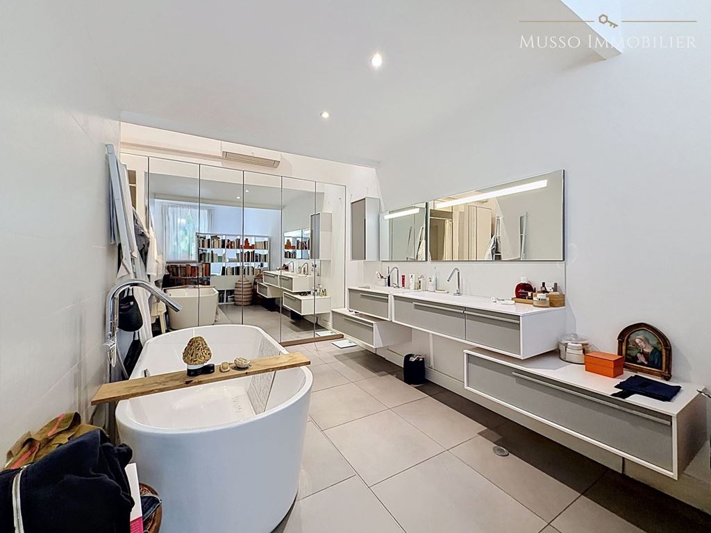 Appartement T6 MARSEILLE 08 (13008) MUSSO IMMOBILIER