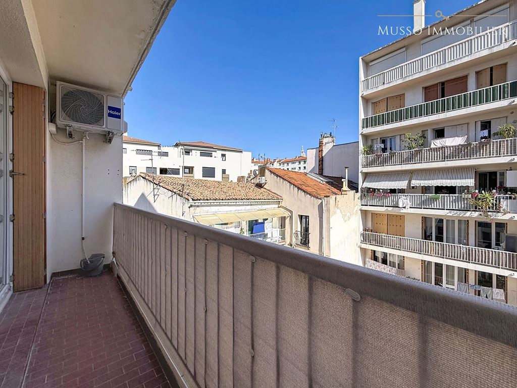 Appartement T2 MARSEILLE 07 (13007) MUSSO IMMOBILIER