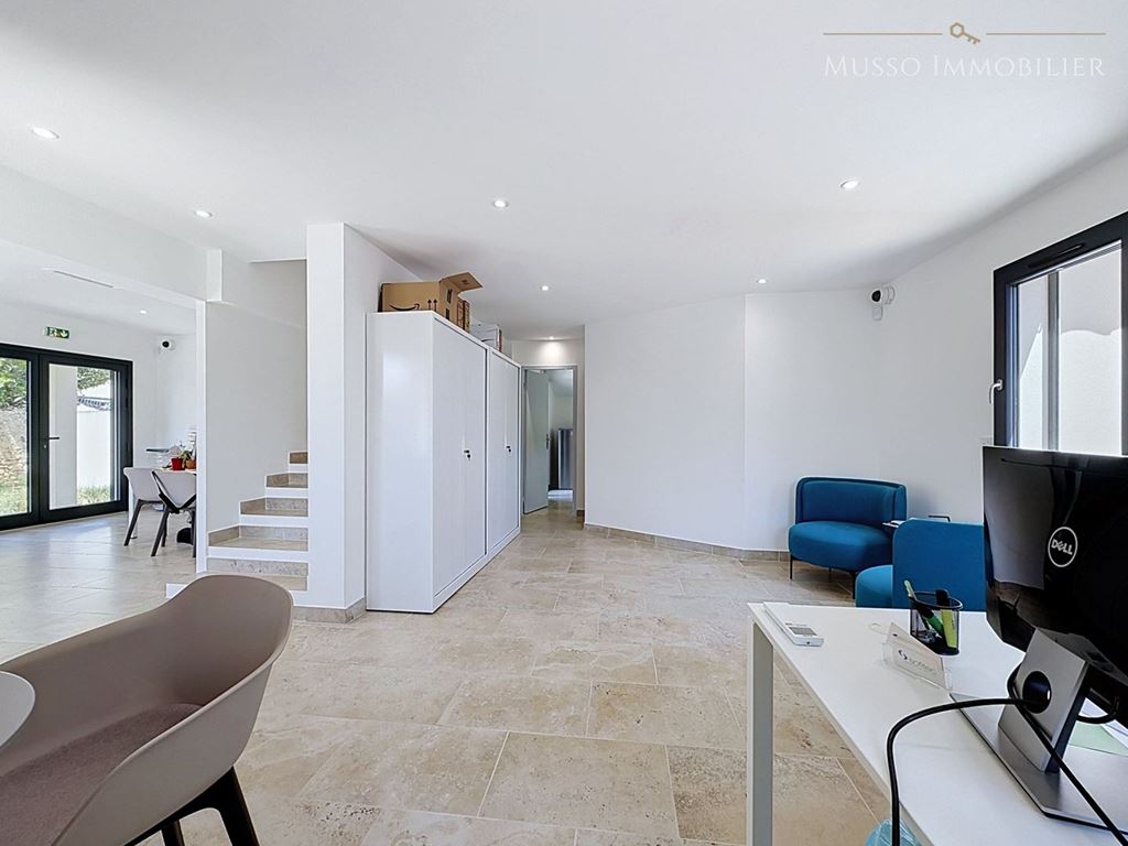 Local professionnel ORANGE (84100) MUSSO IMMOBILIER