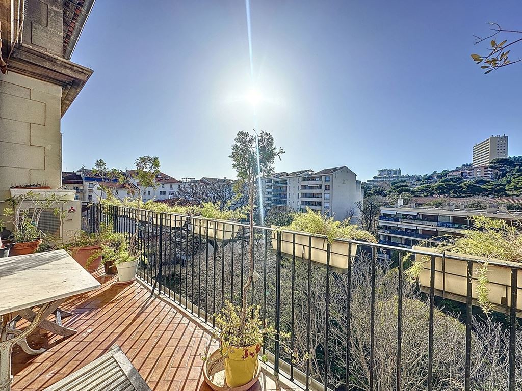 Appartement T5 MARSEILLE 08 (13008) MUSSO IMMOBILIER