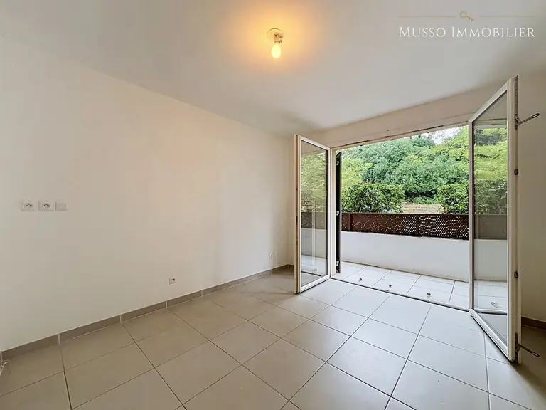Appartement T1 — 20 m², Marseille 11ᵉ — photo 1