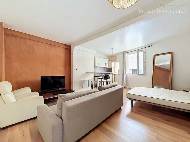 Appartement T1 — 37 m², Marseille 2ᵉ — photo 2