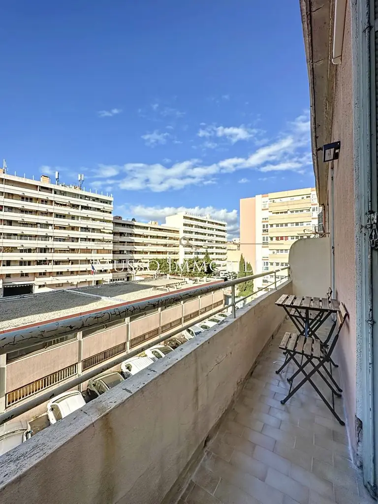 Appartement T1 — 35 m², Marseille 8ᵉ — photo 5