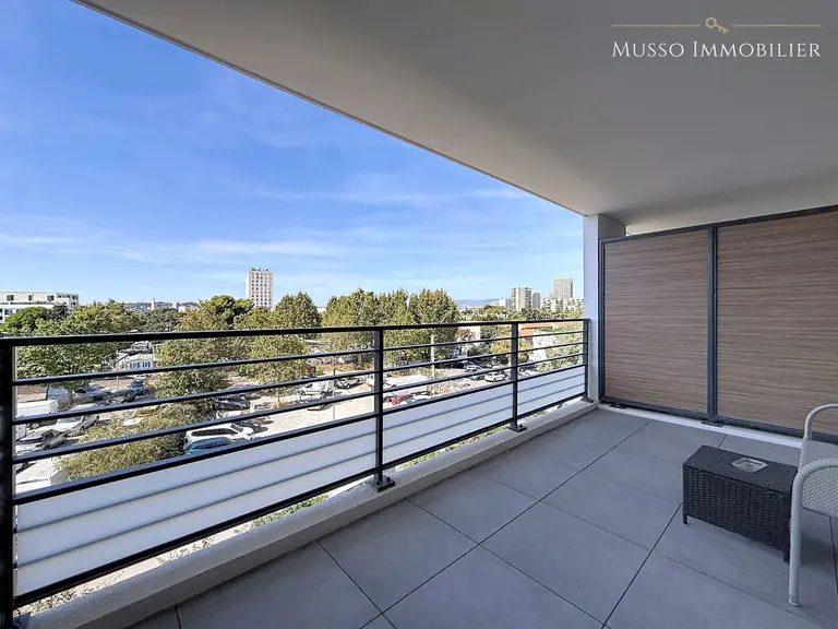 Appartement T1 — 25 m², Marseille 9ᵉ — photo 2