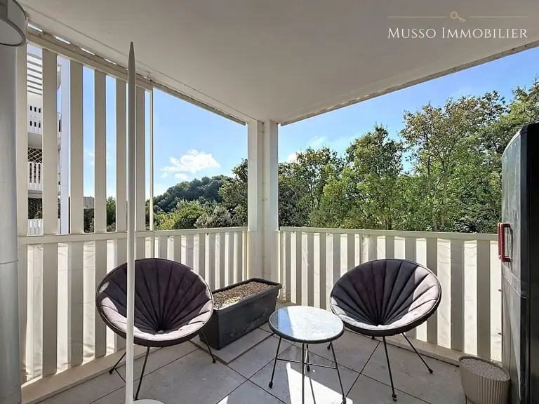 Appartement T2 — 43 m², Marseille 14ᵉ — photo 2