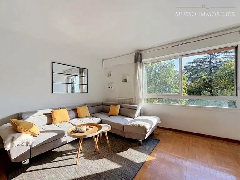 Appartement T2 — 44 m², Marseille 8ᵉ — photo 3