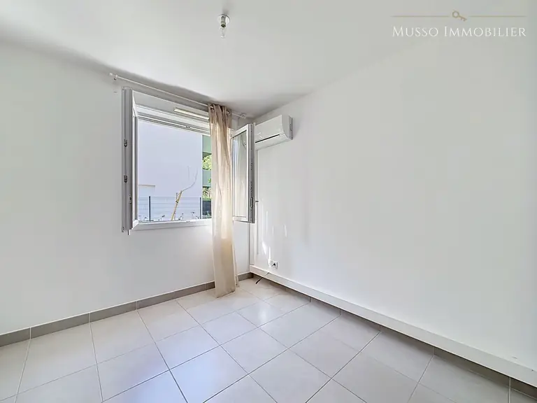 Appartement T3 — 50 m², Marseille 11ᵉ — photo 9