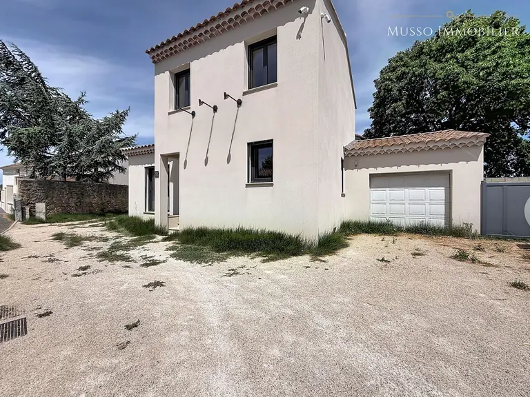 Appartement T3 — 69 m², Marseille 12ᵉ — photo 2