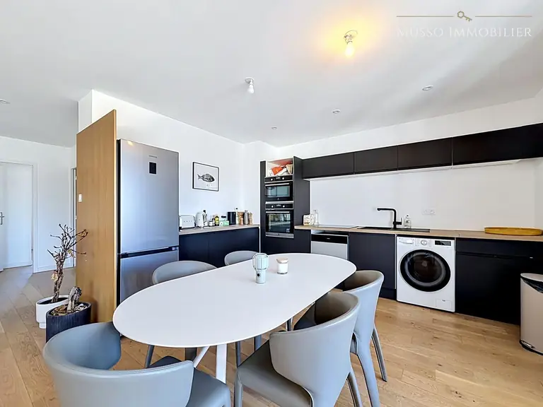 Appartement T3 — 82 m², Marseille 8ᵉ — photo 5