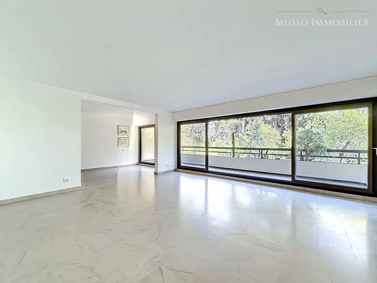 Appartement T4 — 117 m², Marseille 8ᵉ