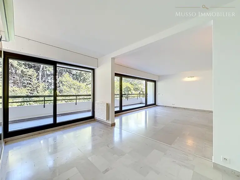 Appartement T4 — 117 m², Marseille 8ᵉ — photo 5