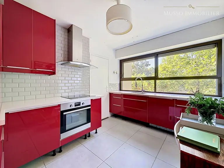 Appartement T4 — 117 m², Marseille 8ᵉ — photo 7