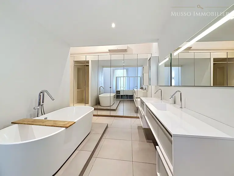 Appartement T6 — 252 m², Marseille 8ᵉ — photo 15
