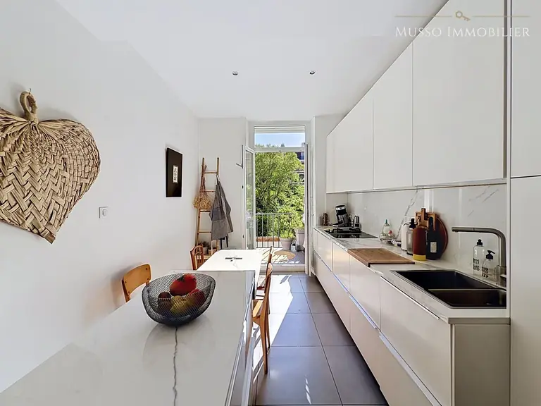 Appartement T6 — 252 m², Marseille 8ᵉ — photo 9