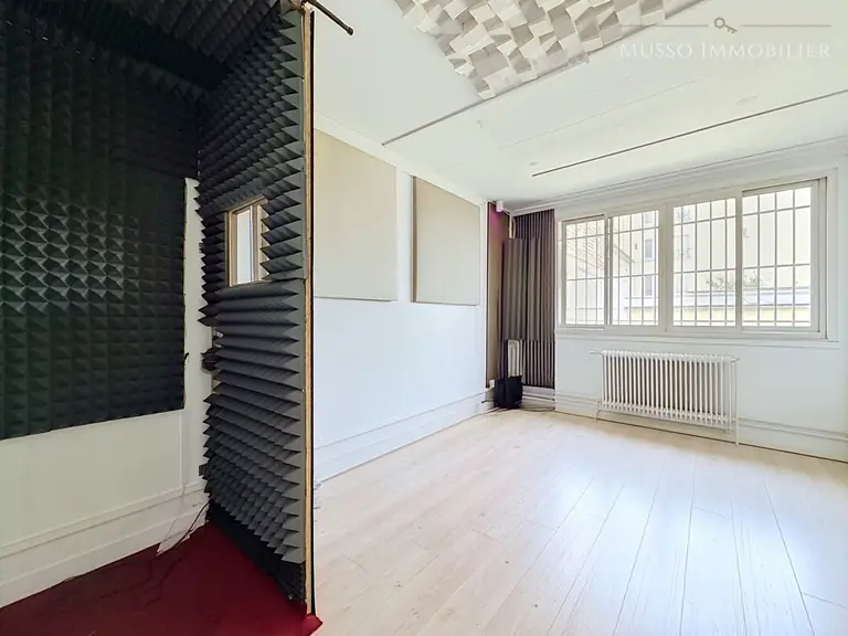 Bureaux — 225 m², Gentilly — photo 11