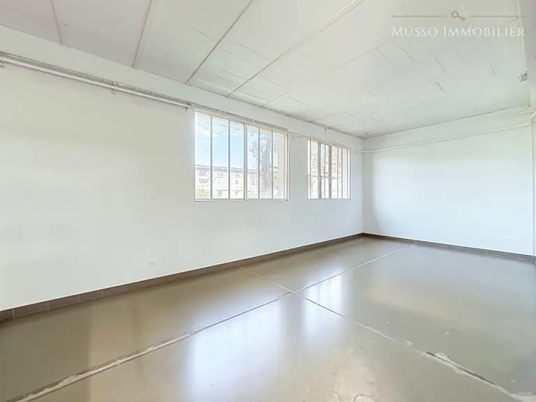 Bureaux — 225 m², Gentilly — photo 13