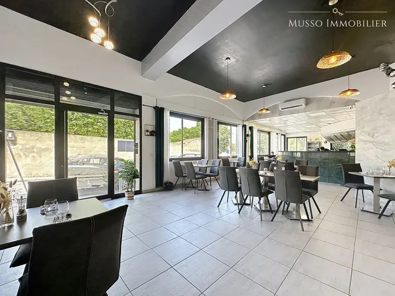 Local commercial — 110 m², Château-Gombert, Marseille 13ᵉ — photo 5