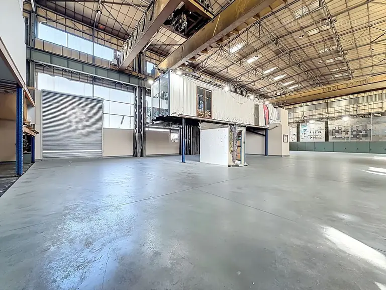 Local commercial — 800 m², Marseille 14ᵉ — photo 13