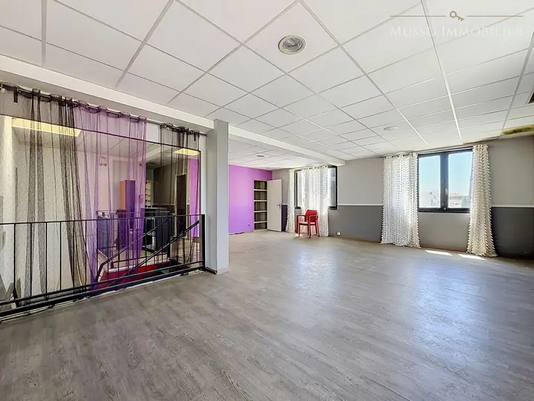 Local commercial — 260 m², Marseille 14ᵉ — photo 13