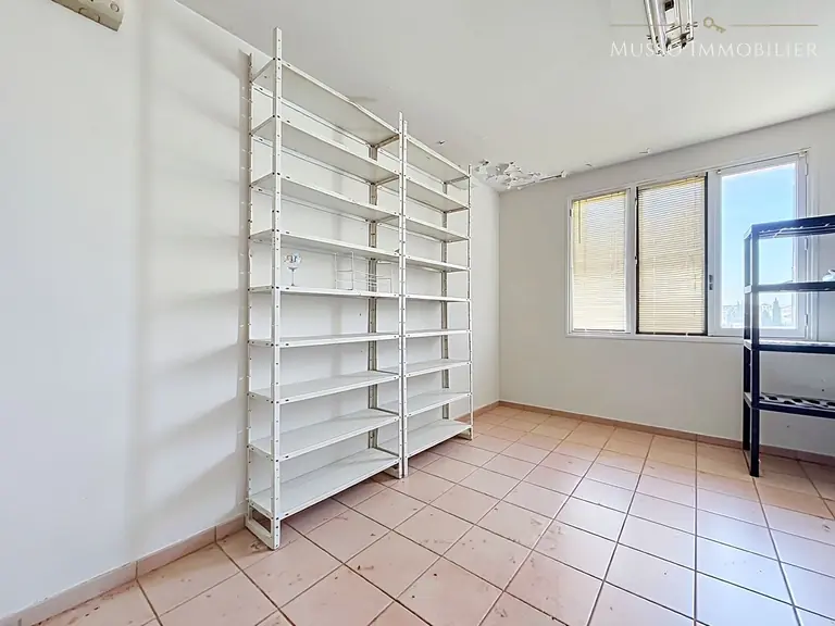 Local commercial — 260 m², Marseille 14ᵉ — photo 18