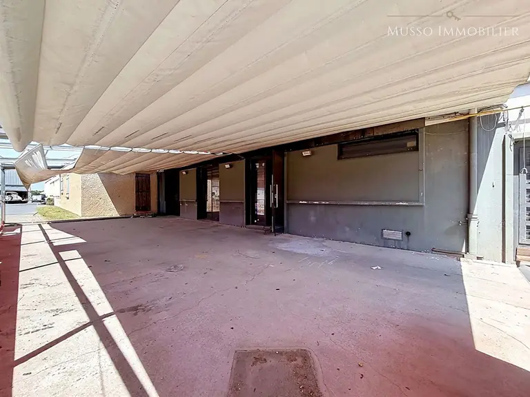 Local commercial — 260 m², Marseille 14ᵉ — photo 2