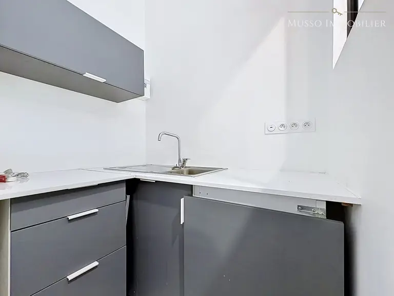 Local commercial — 48 m², Marseille 4ᵉ — photo 9