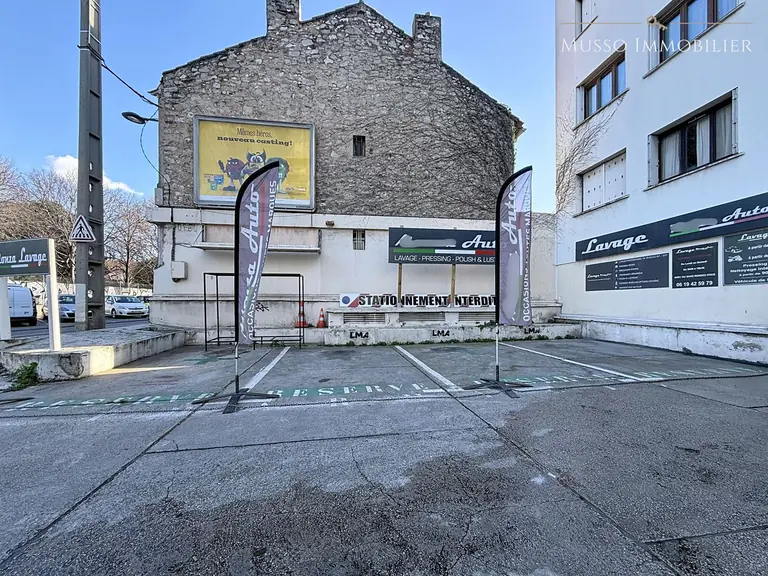 Local commercial — 65 m², Marseille 9ᵉ — photo 4