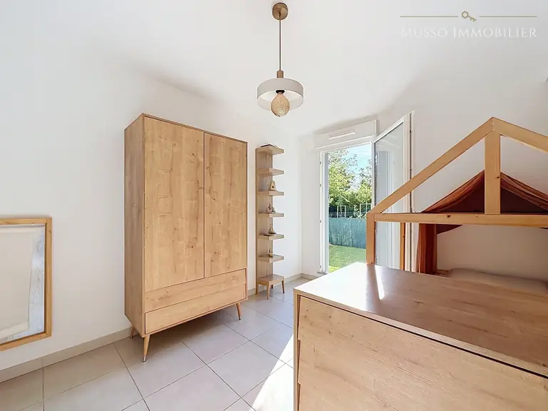 Local commercial — 120 m², Orange (84) — photo 17
