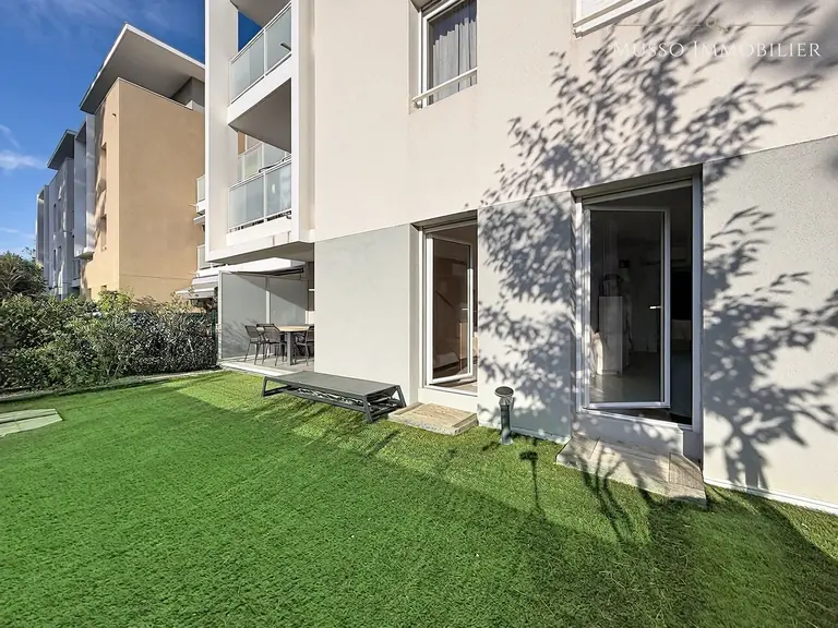 Local commercial — 120 m², Orange (84) — photo 2