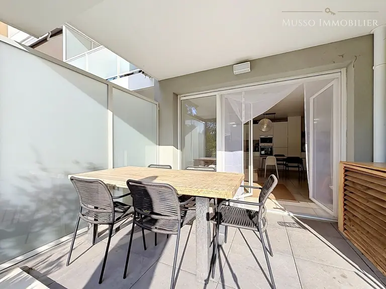 Local commercial — 120 m², Orange (84) — photo 3