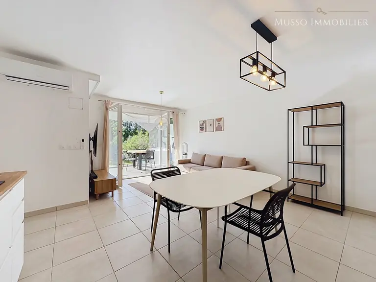 Local commercial — 120 m², Orange (84) — photo 8
