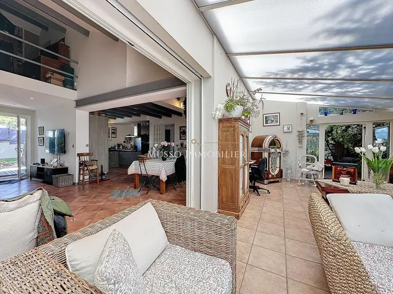 Maison traditionnelle — 215 m², Carry-le-Rouet — photo 10