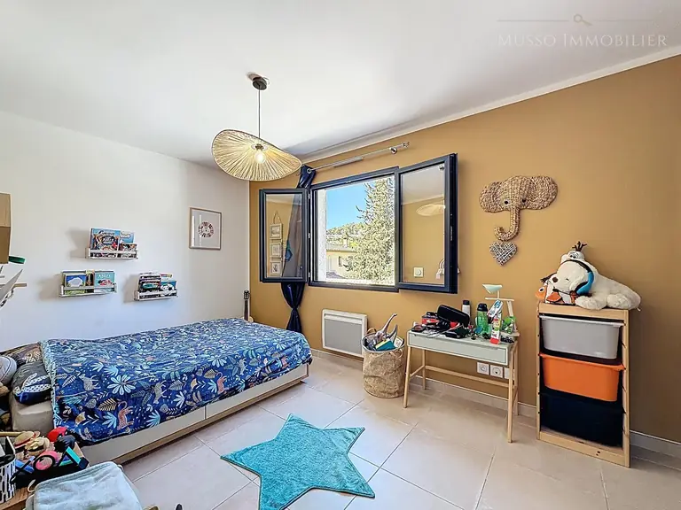 Maison traditionnelle — 103 m², Marseille 11ᵉ — photo 17