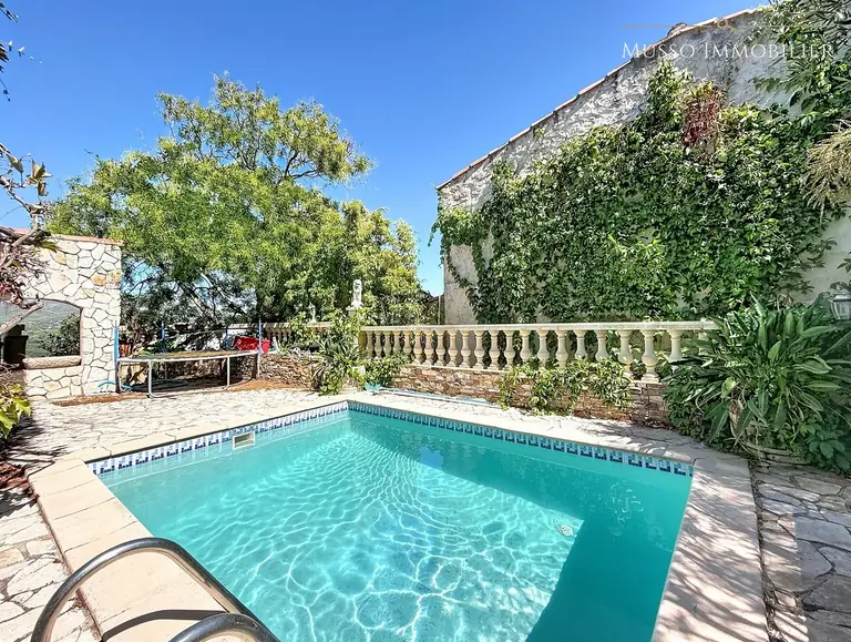 Maison traditionnelle — 184 m², Marseille 11ᵉ