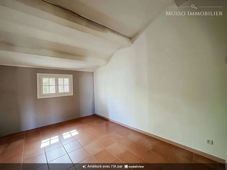 Maison traditionnelle — 184 m², Marseille 11ᵉ — photo 14