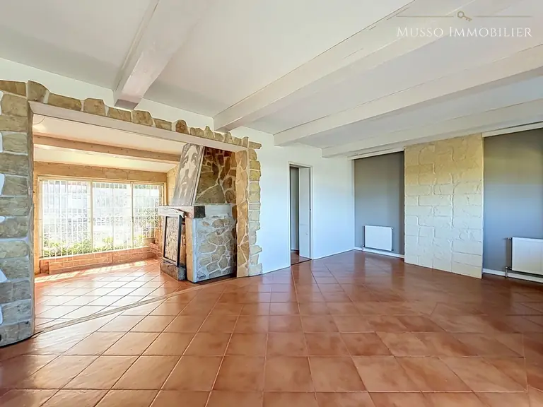 Maison traditionnelle — 184 m², Marseille 11ᵉ — photo 8