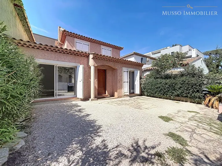 Maison traditionnelle — 122 m², Marseille 9ᵉ