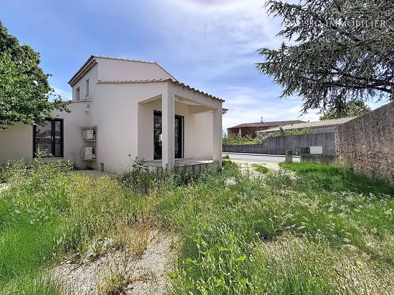Maison traditionnelle — 120 m², Orange (84) — photo 17